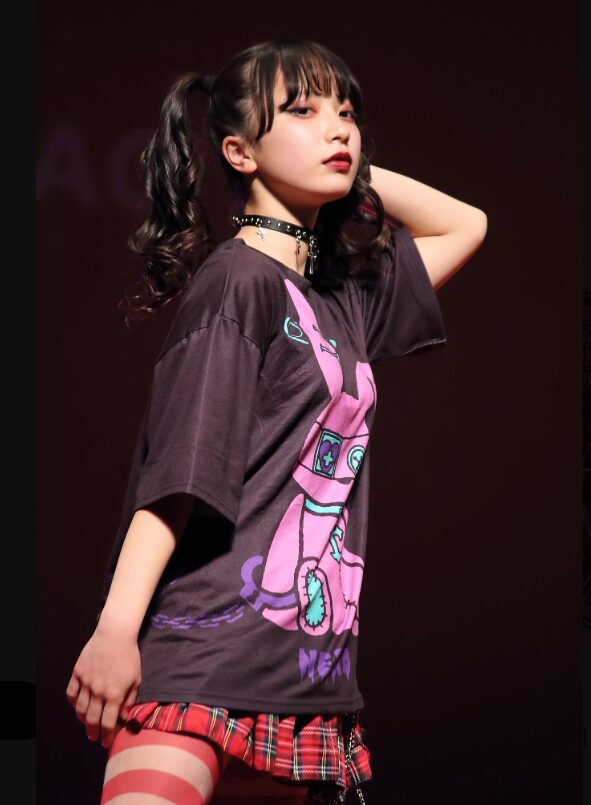 有保ゆみあとして活動